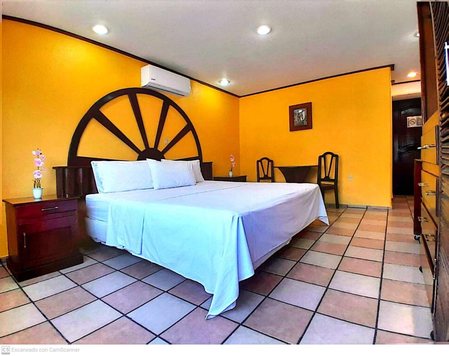 Hotel Esmeralda Poza Rica Dış mekan fotoğraf