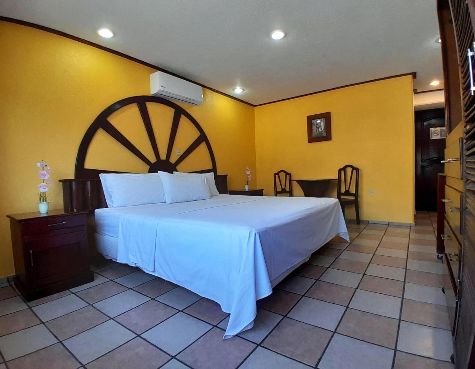 Hotel Esmeralda Poza Rica Dış mekan fotoğraf